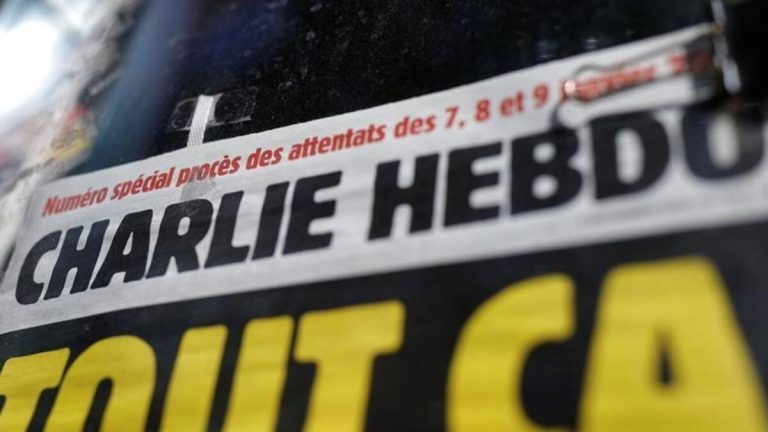 Son dakika haberi… Fransız Charlie Hebdo mecmuasından Cumhurbaşkanı Erdoğan’a alçak saldırı!