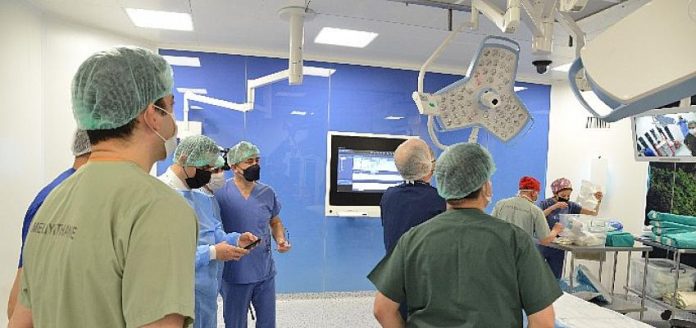 tam-31-yil-sonra-birinci-ameliyat-14-mart-tip-bayraminda-gerceklesiyor-Q3n3D7gl.jpg