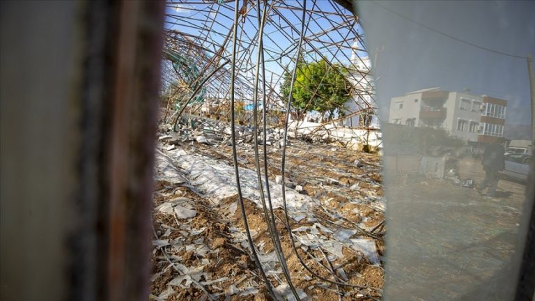 Afet mağduru çiftçiye 2021’de 1.3 milyar lira hasar tazminatı ödendi