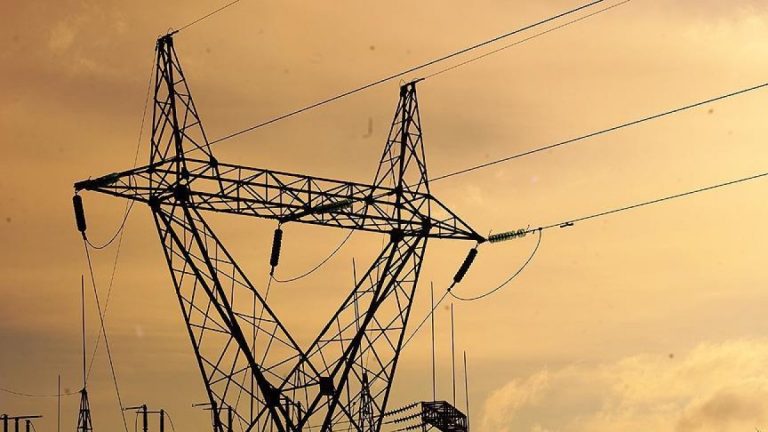 Almanya’da elektrik kesintisinde muhtaçlık duyulacaklar listesi yapıldı
