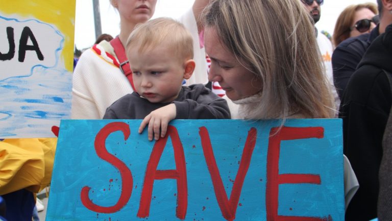 Antalya’daki Ukraynalılardan Putin’e kınama