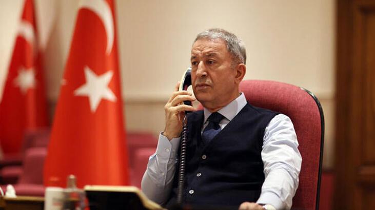 Bakan Akar, Azerbaycan Savunma Bakanı Hasanov ile görüştü