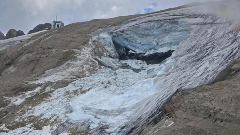 İtalyan Alplerinde facia: 6 meyyit