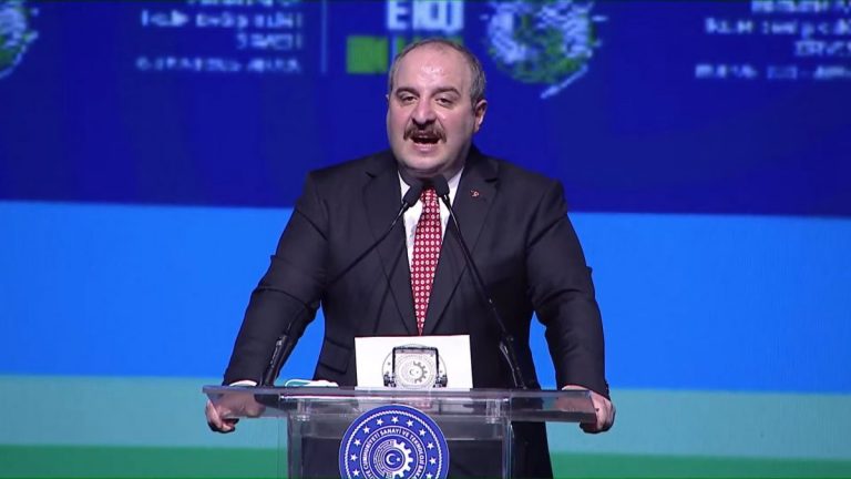 Mustafa Varank: Ülkemiz elektrikli araç konusunda küresel üretim üssü olacak