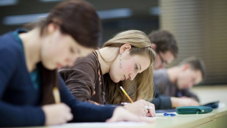 Sayısal puan cinsiyle alan üniversite kısımları 2021