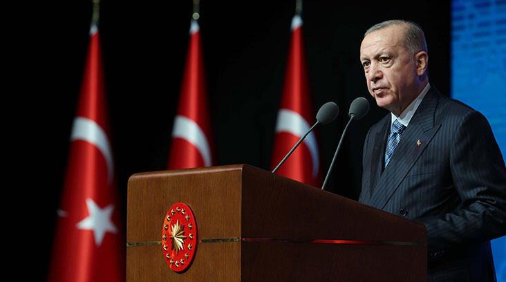 Başörtüsü teklifinde gözler kabine toplantısına çevrildi