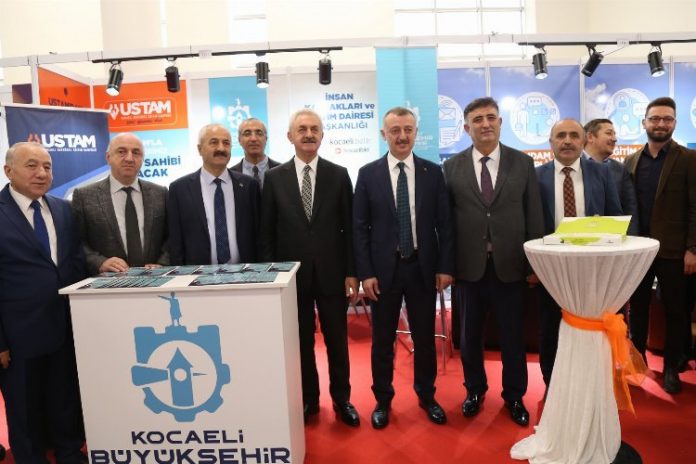 kocaelide-iste-isinde-hedef-3-bin-istihdam-hHsMUPra.jpg