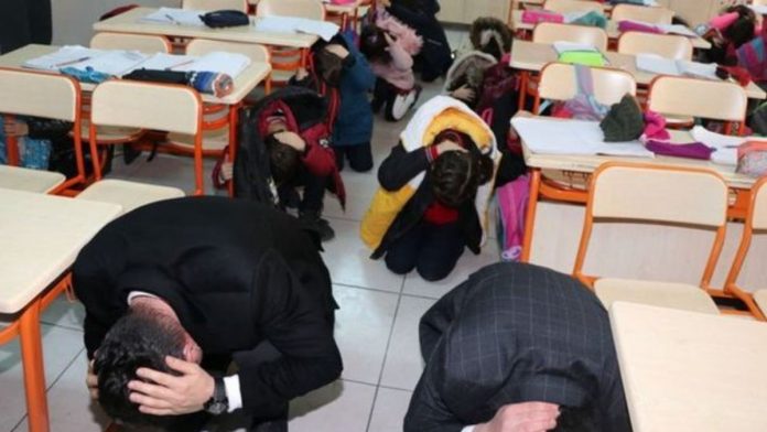 cok-kapan-tutun-turkiye-geneli-zelzele-tatbikati-ne-vakit-saat-kacta-mnapxXlj.jpg