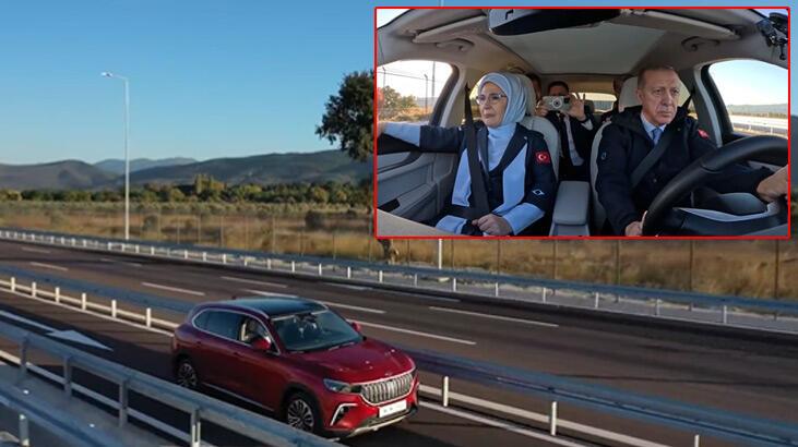 Cumhurbaşkanı Erdoğan’dan Togg paylaşımı: Cumhuriyetimizin yeni asrının ilk kıvılcımı