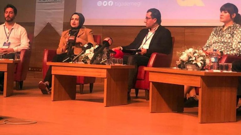 TİGAD, Kayseri’de “yeni nesil gazeteciliği” ele aldı