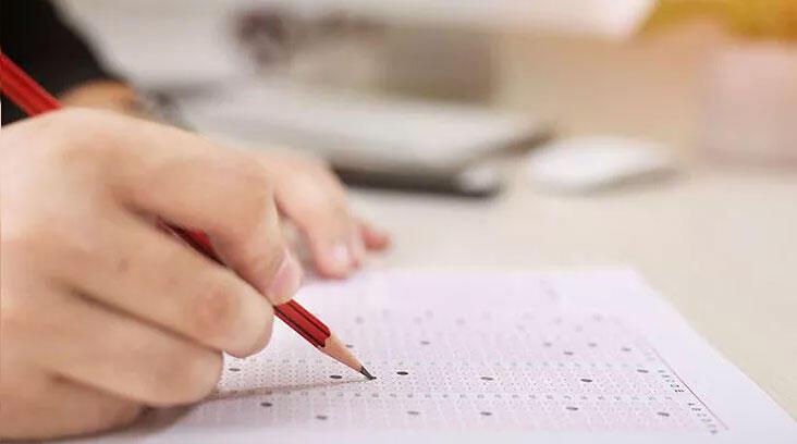 AÖL sınavlarında kopya çeken 60 bin öğrencinin sınavı iptal edildi