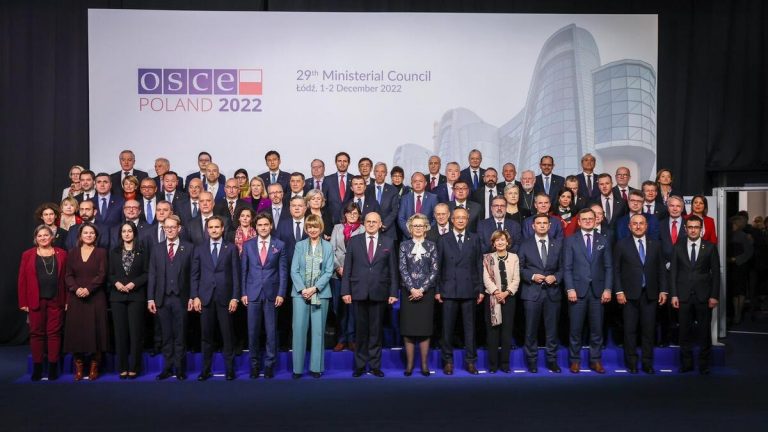 Bakan Çavuşoğlu’ndan peş peşe önemli görüşmeler