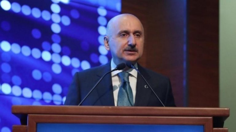 Bakan Karaismailoğlu: Haberleşme sektörü 3’üncü çeyrekte yüzde 47 büyüdü