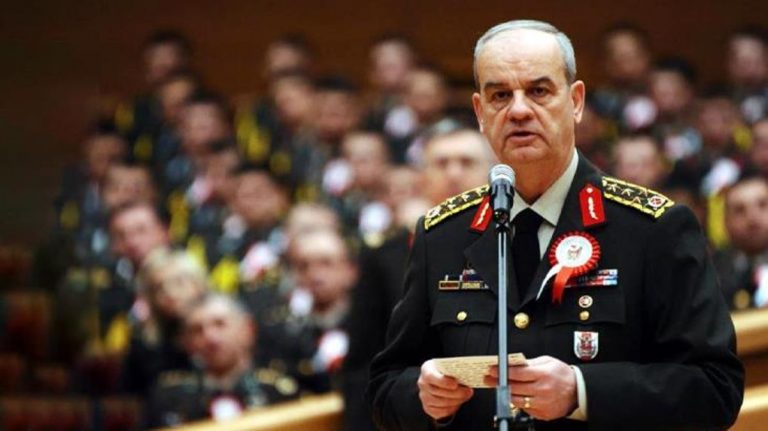 Eski Genelkurmay Başkanı İlker Başbuğ’un yeni işi! Üniversitede ders vermeye başladı