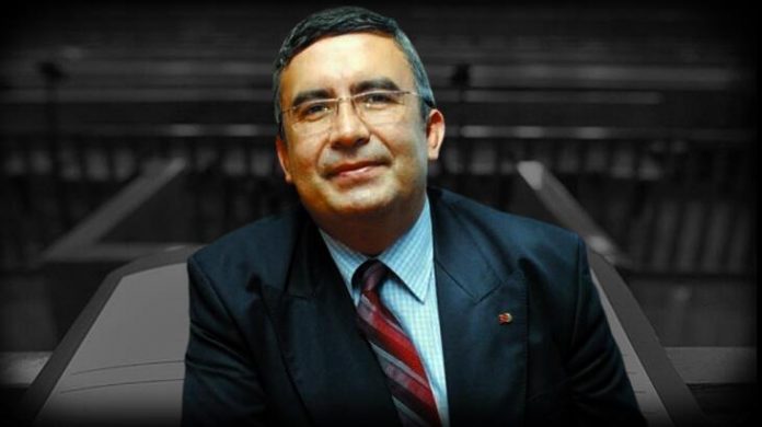 iddianamedeki-kilit-silah-tuccari-kopru-olarak-kullanildim-fxbPV8LY.jpg