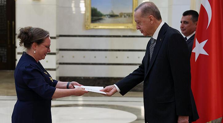 İsrail Büyükelçisi güven mektubunu sundu