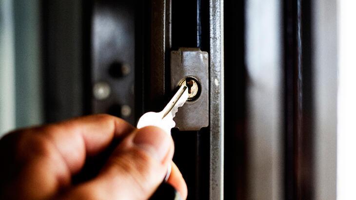 Kiralık dükkanlar boş kaldı