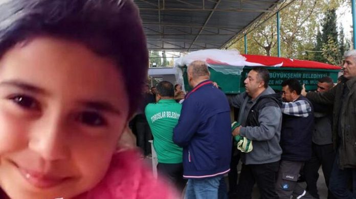 sinif-arkadasi-tarafindan-oldurulen-13-yasindaki-fatma-nisa-son-yolculuguna-ugurlandi-6McCbzTF.jpg