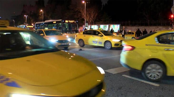Taksiciler haksızlığa uğradıklarını iddia ederek eylem yaptı