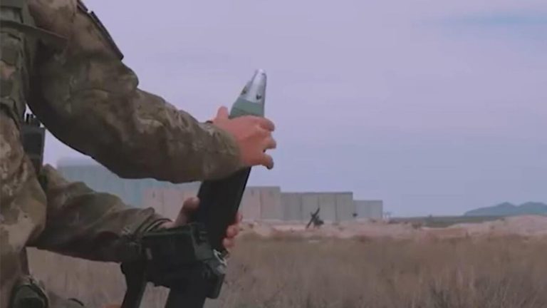 Yerli ve milli havanlar teslim edildi