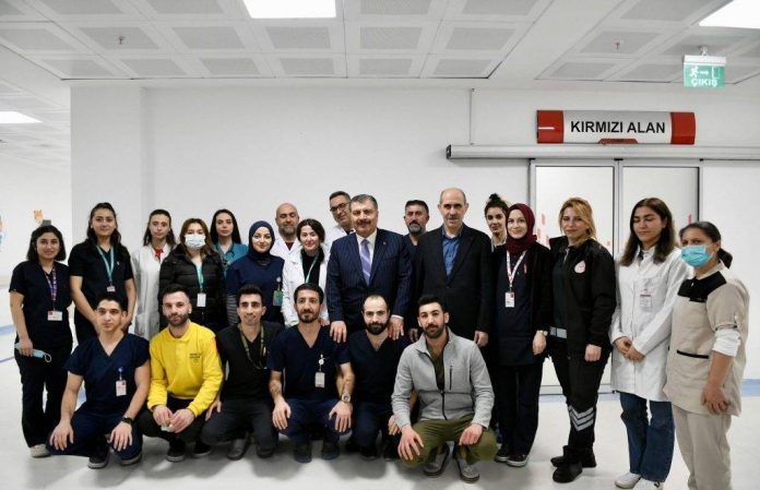 bakan-kocadan-yilbasi-ziyaretleri-8FWPHVP9.jpeg