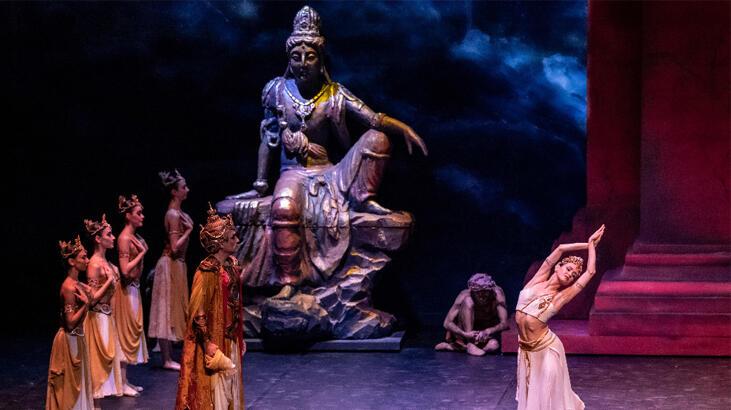 Dünyaca ünlü balerin Petra Conti ‘La Bayadere’de sahne aldı