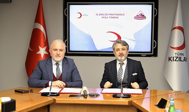 Kızılay İle Türkiye Dağcılık Federasyonu Afet ve Birinci Yardımda İş Birliği Yapacak