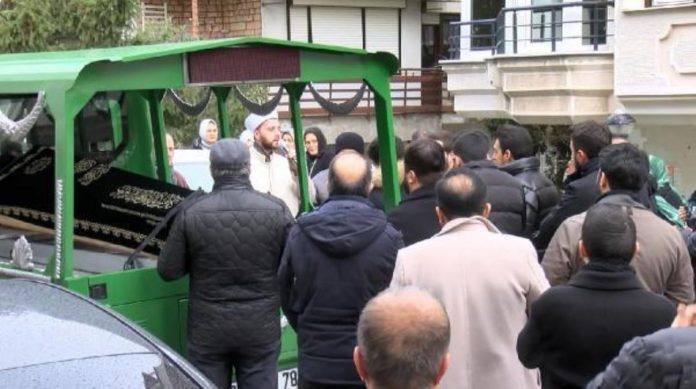 usta-sanatci-burhan-cacan-son-yolculuguna-ugurlaniyor-JYEn33hu.jpg