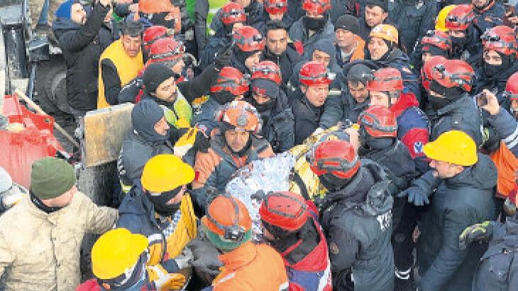 Adeta iğneyle kuyu kazar üzere kurtardılar