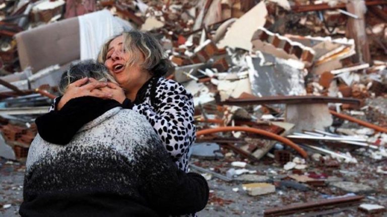 “Bir kira bir yuva” kampanyasında depremzedeler için 330 milyon lira toplandı