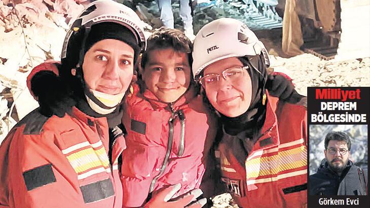 CEKUT enkazdan 33 hayat çıkardı