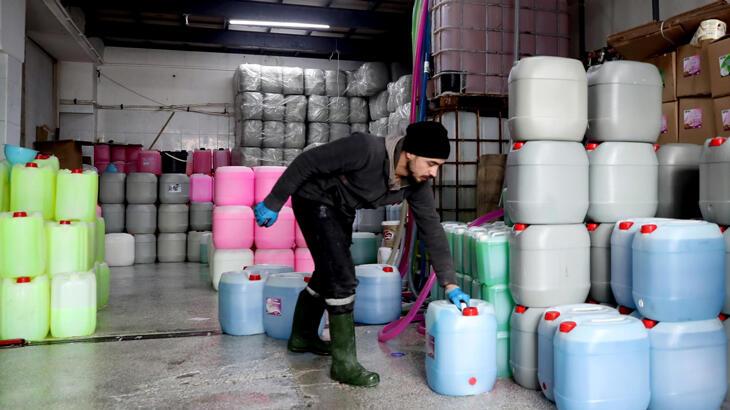 Deprem bölgeleri için hijyen ve temizlik malzemesi üretimi hızlandı