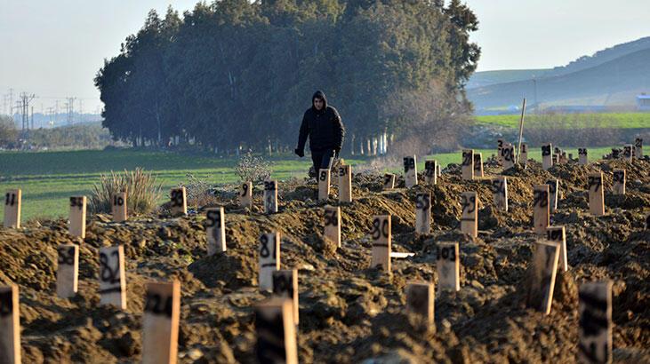 ‘Deprem mezarlığı’nda numaralı defin