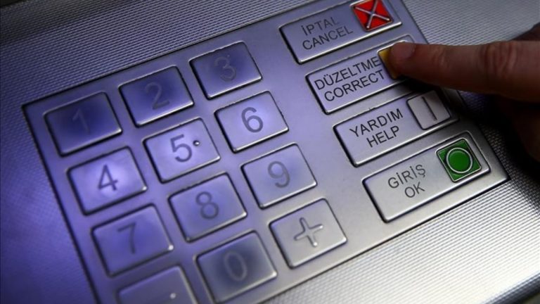 Depremzedelerin banka süreçlerinde, kimlik belirlenmesinde kolaylık sağlandı