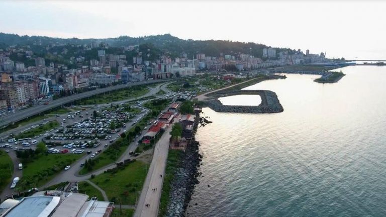 Sarsıntı felaketinden sonra KTÜ’den ‘Karadeniz fayı göz arkası edilmemeli’ uyarısı