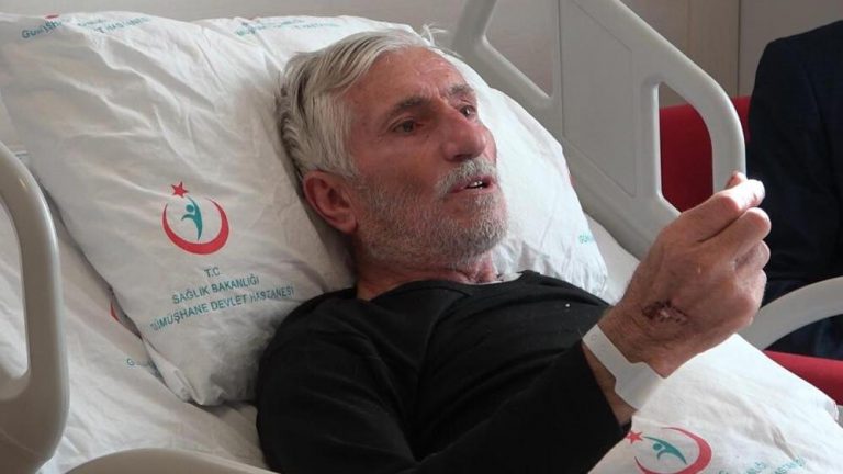 Sarsıntısı kendi yaptığı konutta yaşadı! ‘Yer 1 metre havaya kalktı indi’