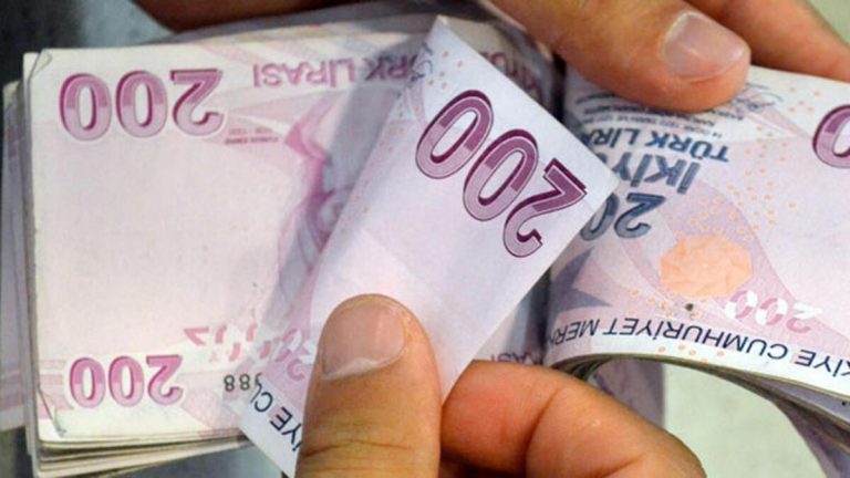 Bakan Yanık: 2,7 milyar lira tutarındaki aylıkları hesaplara yatırdık