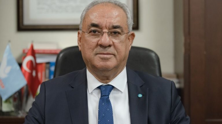 DSP Genel Lideri Önder Aksakal, seçimlere parti olarak katılacağını açıkladı