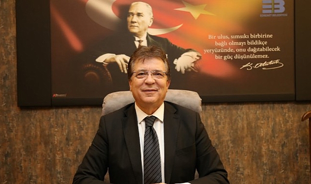 Edremit Belediye Lideri Selman Hasan Arslan, yaptığı açıklama ile Edremitlilerin Ramazan Bayramı’nı kutladı