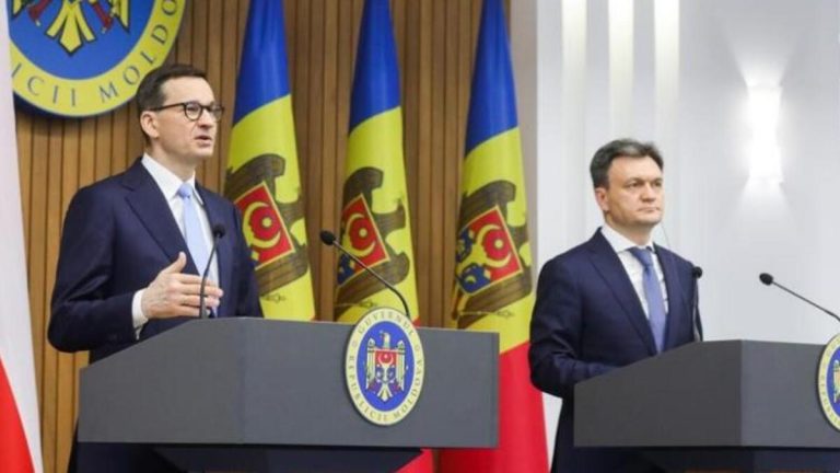 “Rusya, Moldova hükümetini tehdit ediyor”