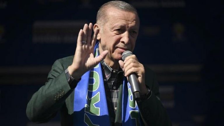 Son Dakika: Cumhurbaşkanı Erdoğan: Yaş çay alım fiyatını yüzde 64 artırarak 11 lira 30 kuruşa çıkarıyoruz