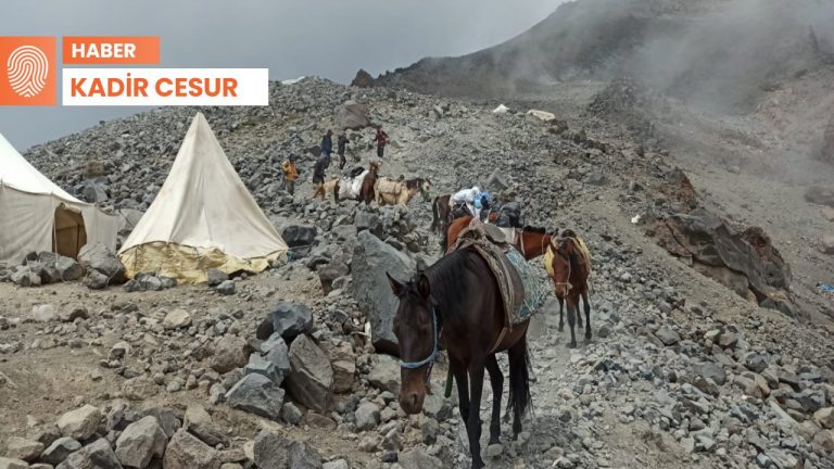 Ağrı Dağı’ndaki ‘yok’lar: Ambulans bulamayınca at-bulans ile indirdik