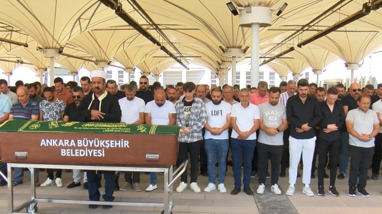 Oğlunu vurup intihar eden baba eşine mesaj atmış
