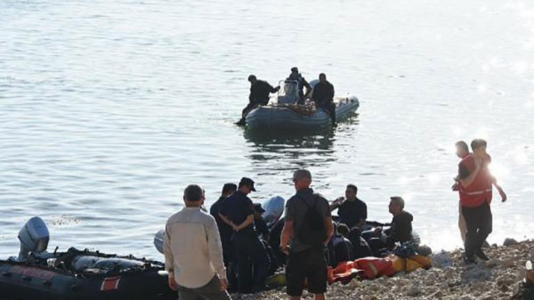 Yangınına müdahale ederken düşen helikopterdeki 3 kişi hayatını kaybetti