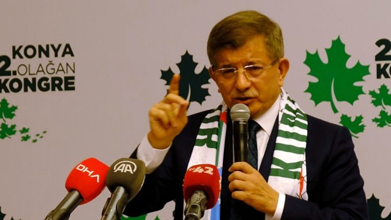 Davutoğlu: Konya’yı fuhuştan, uyuşturucudan temizleyeceğiz