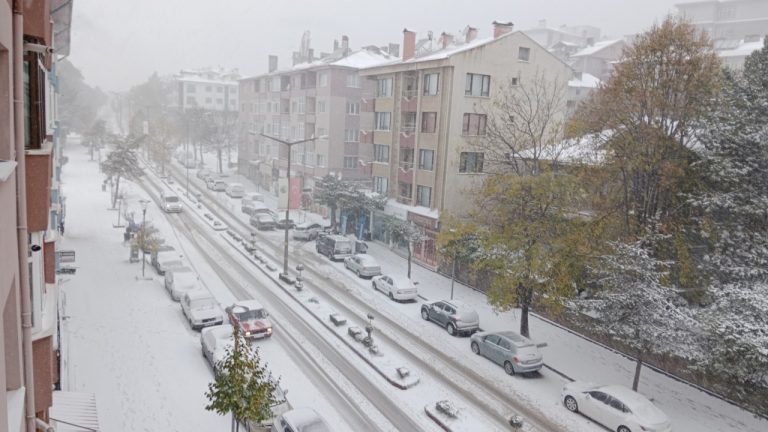 Eğitime ara verilen il ve ilçeler