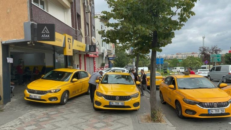 İstanbul’da taksiciler yüzde 65 zam istedi
