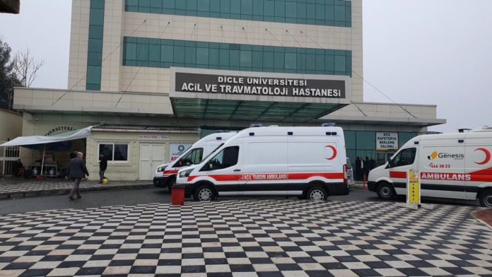 evde-mangal-yaparken-dumandan-zehirlendiler-1-kisi-oldu-Ox43U71M.jpg