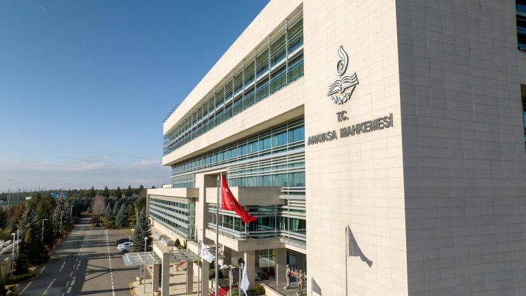 İsmini ‘B’ olarak değiştirmek istedi: Reddedilme sebebi açıklandı