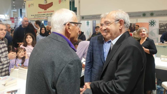 kemal-kilicdaroglu-imza-gunune-katildi-c4XKOAN8.jpg